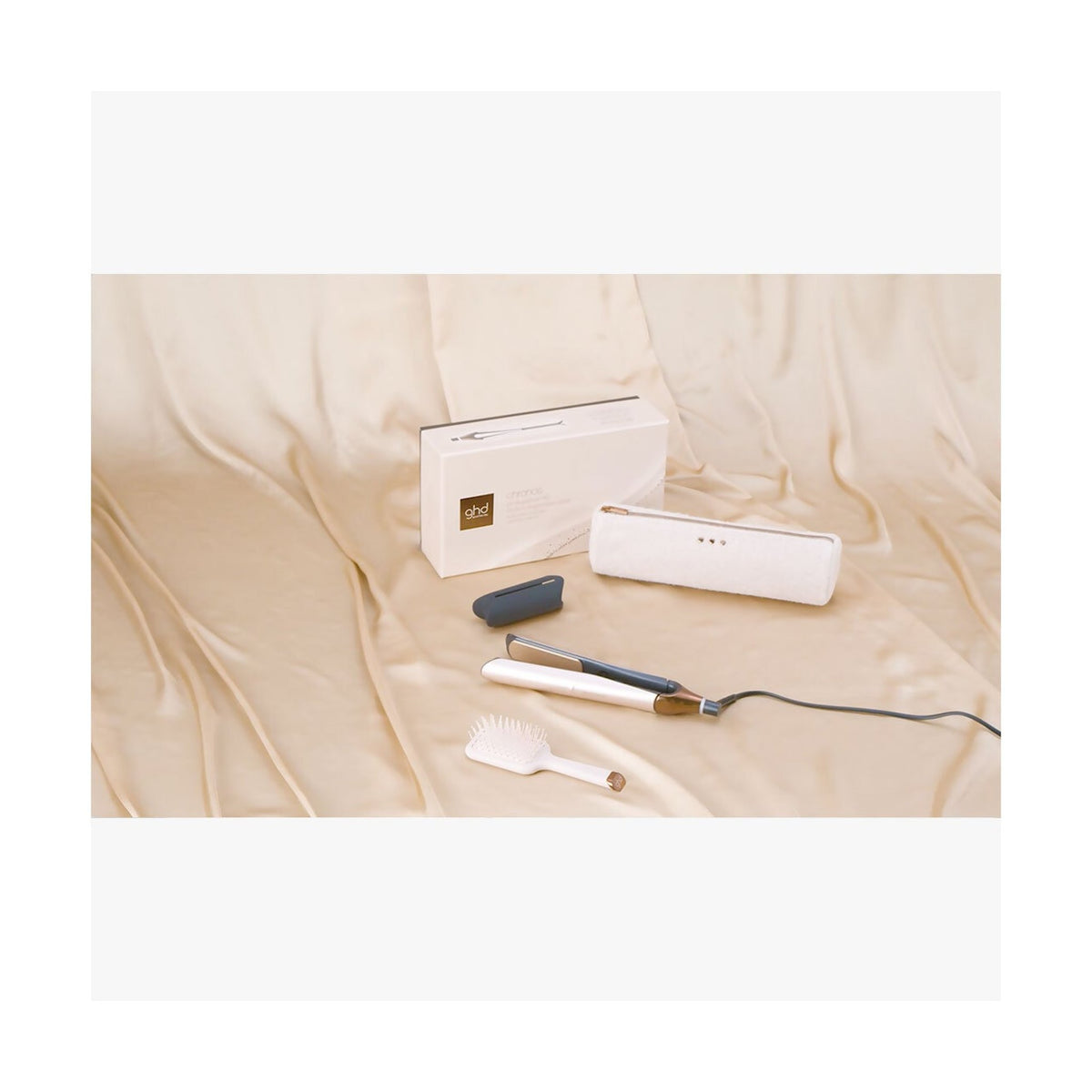 ghd Chronos Styler Holiday Set with Heat Resistant Bag + Mini Paddle Brush